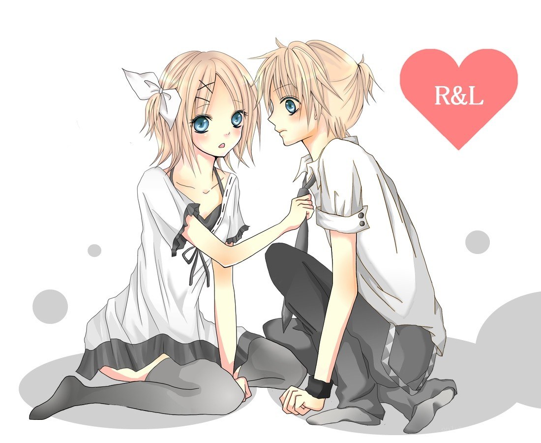 Anime couple with heart
