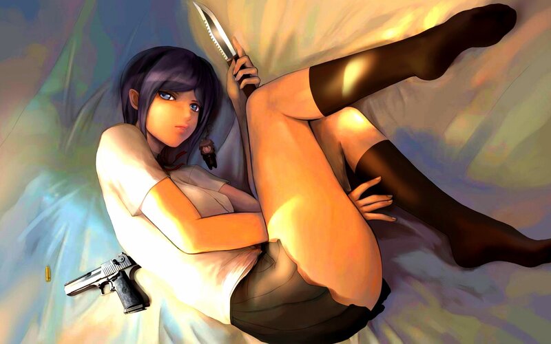 anime girl with knife and gun