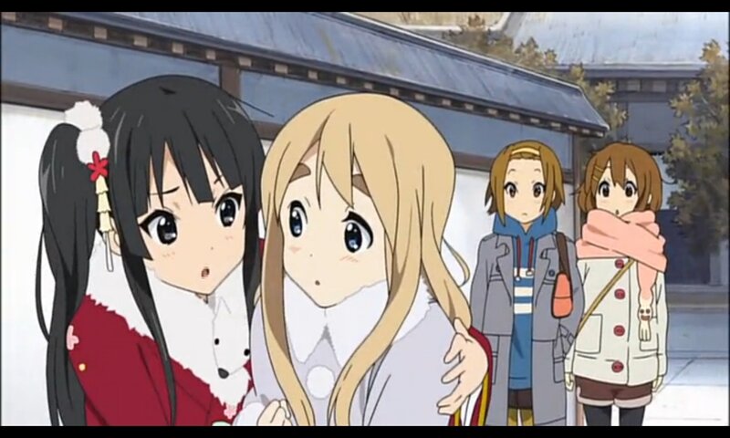Anime Girls in Winter — White, Calm