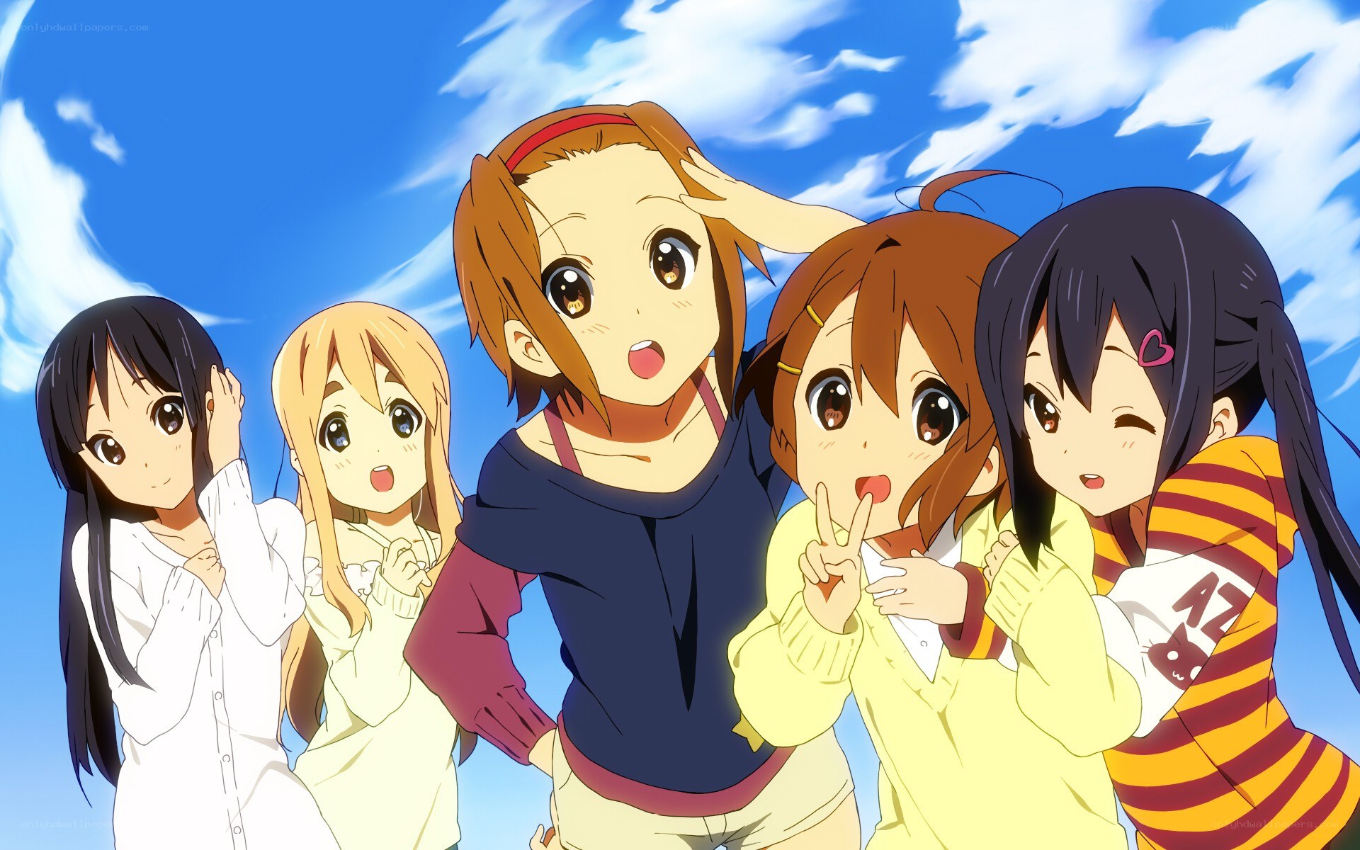 anime girls posing together