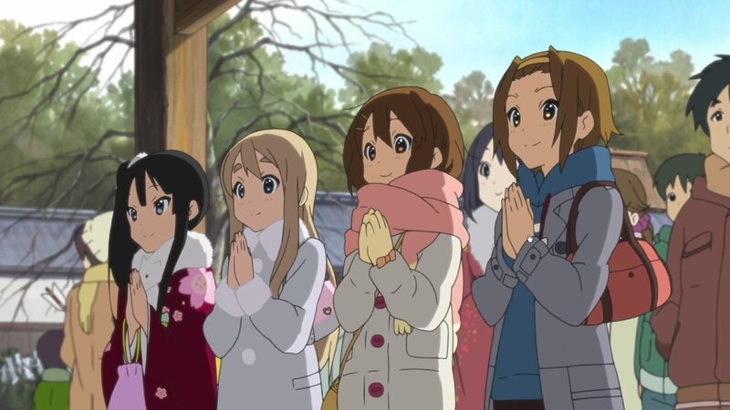 anime girls praying at shrine