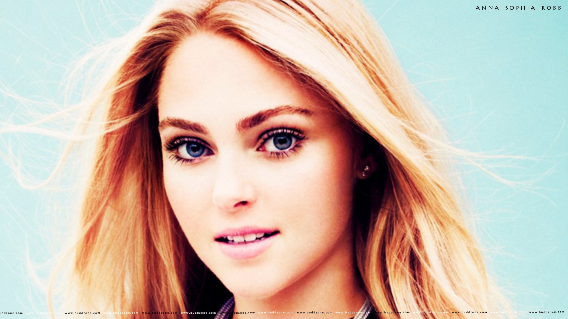 Anna Sophia Robb portrait