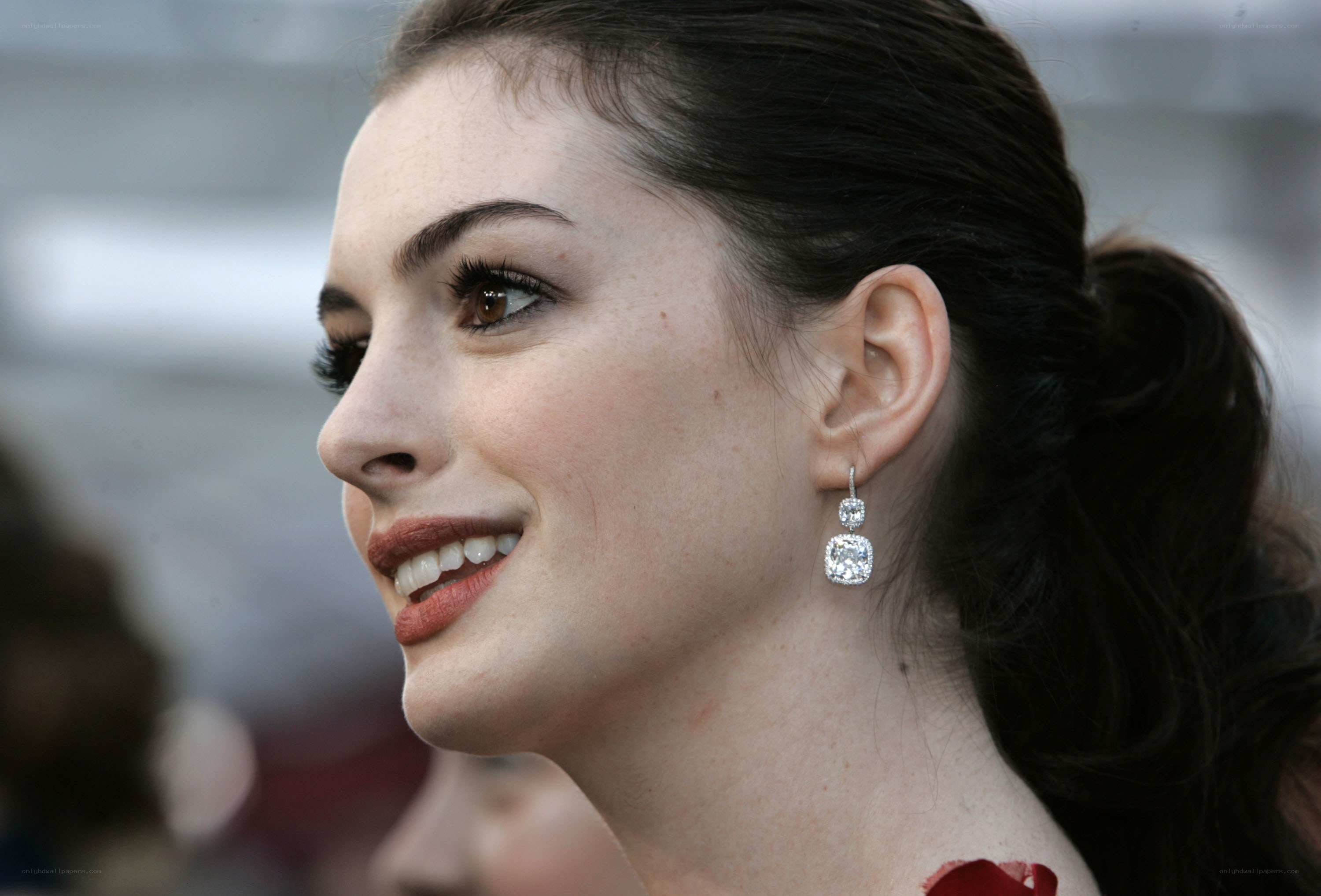 Anne Hathaway at red carpet event