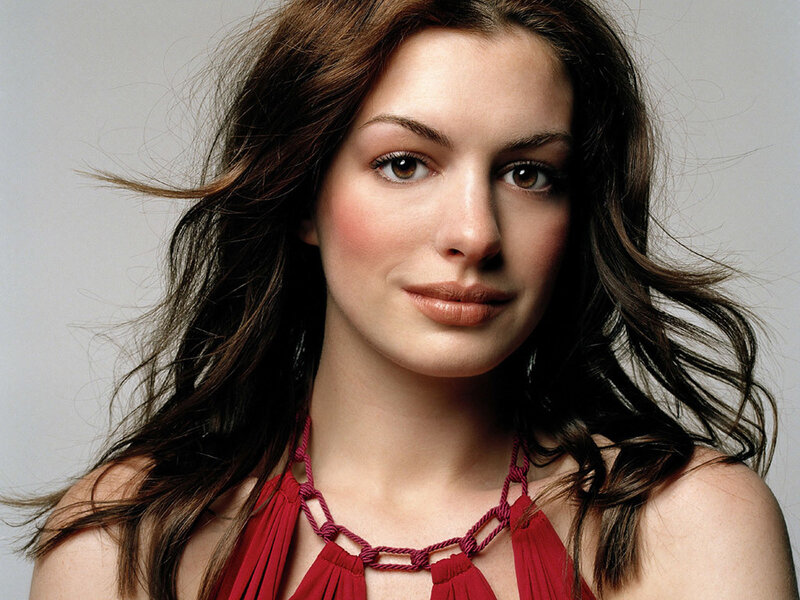 Anne Hathaway portrait