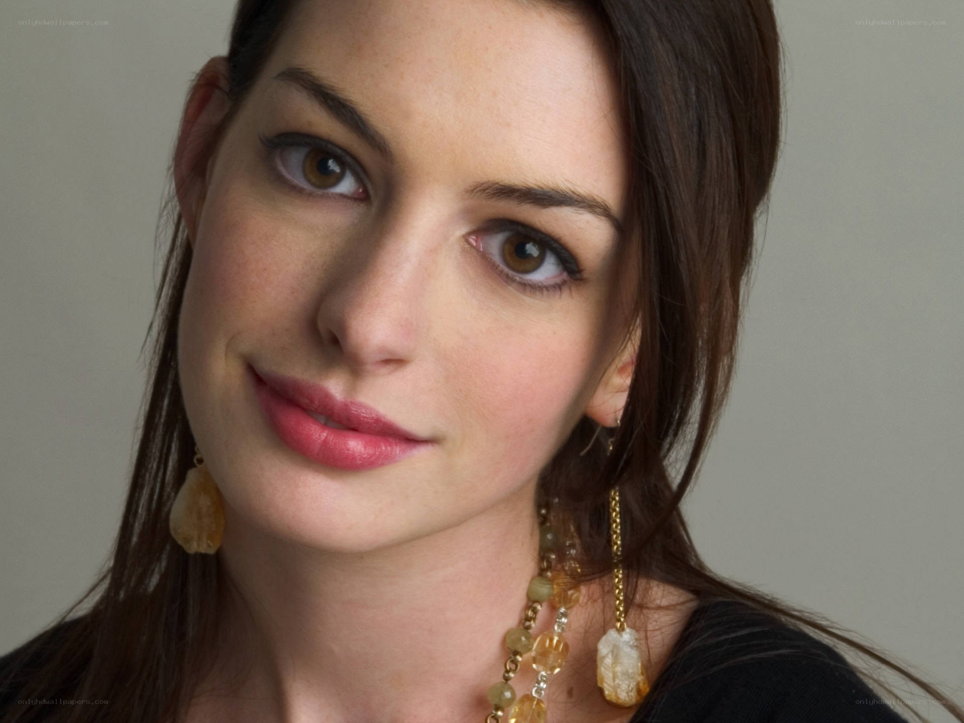 Anne Hathaway portrait