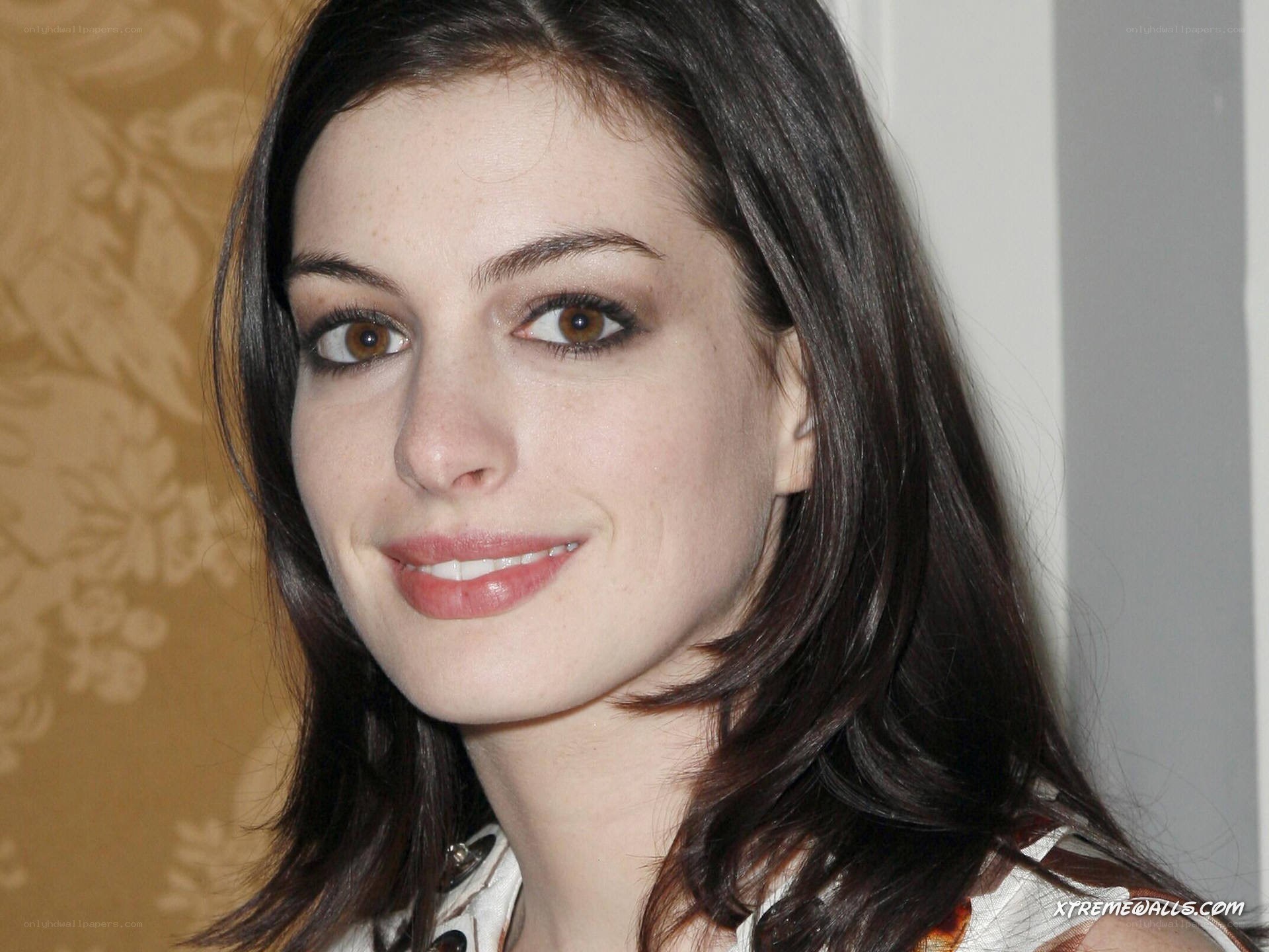 Anne Hathaway smiling