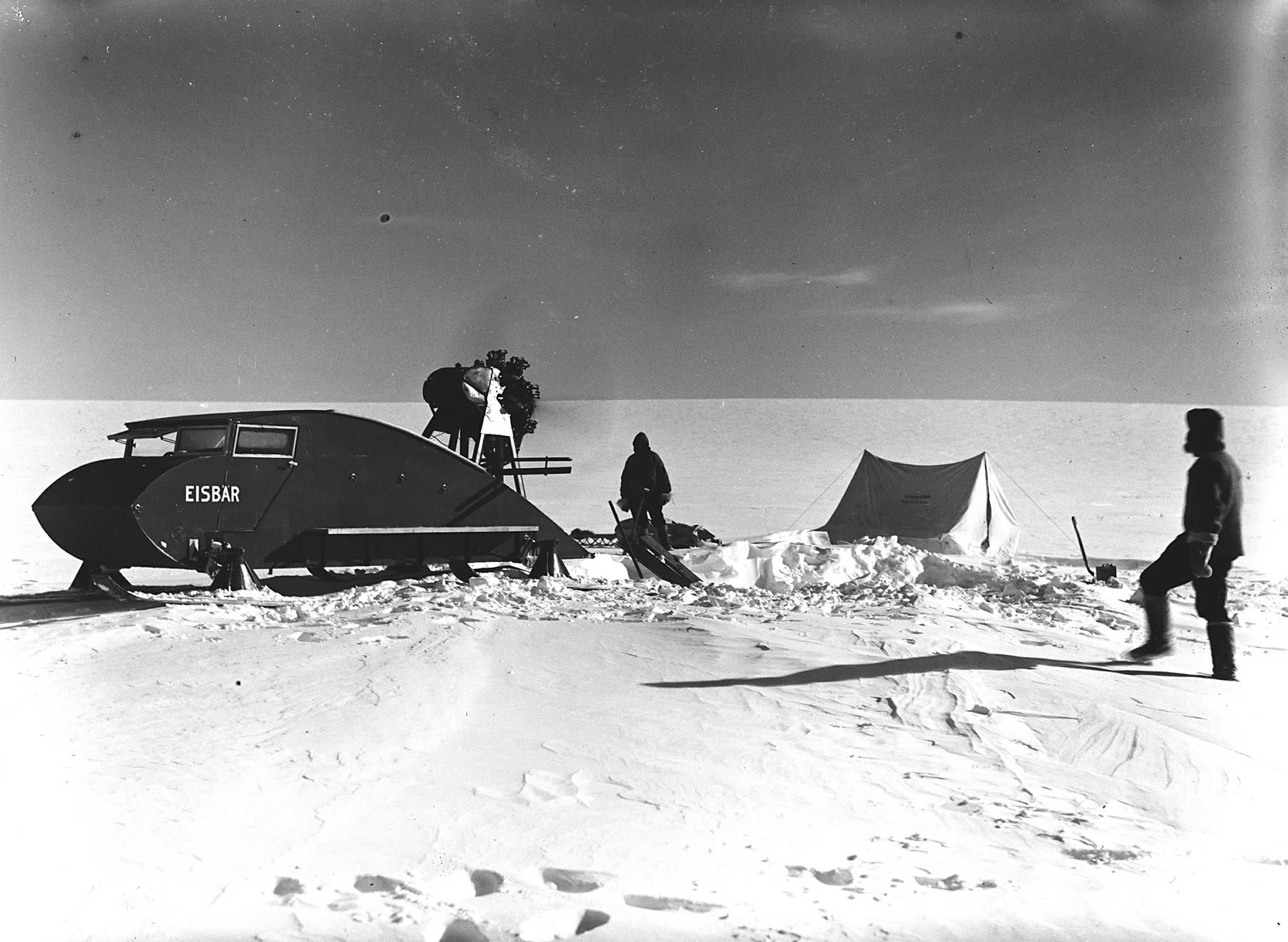 Antarctic expedition camp