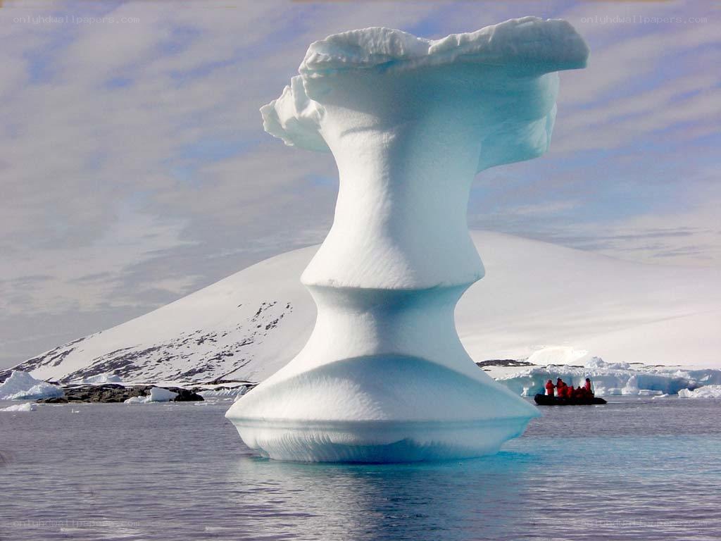Antarctic iceberg formation