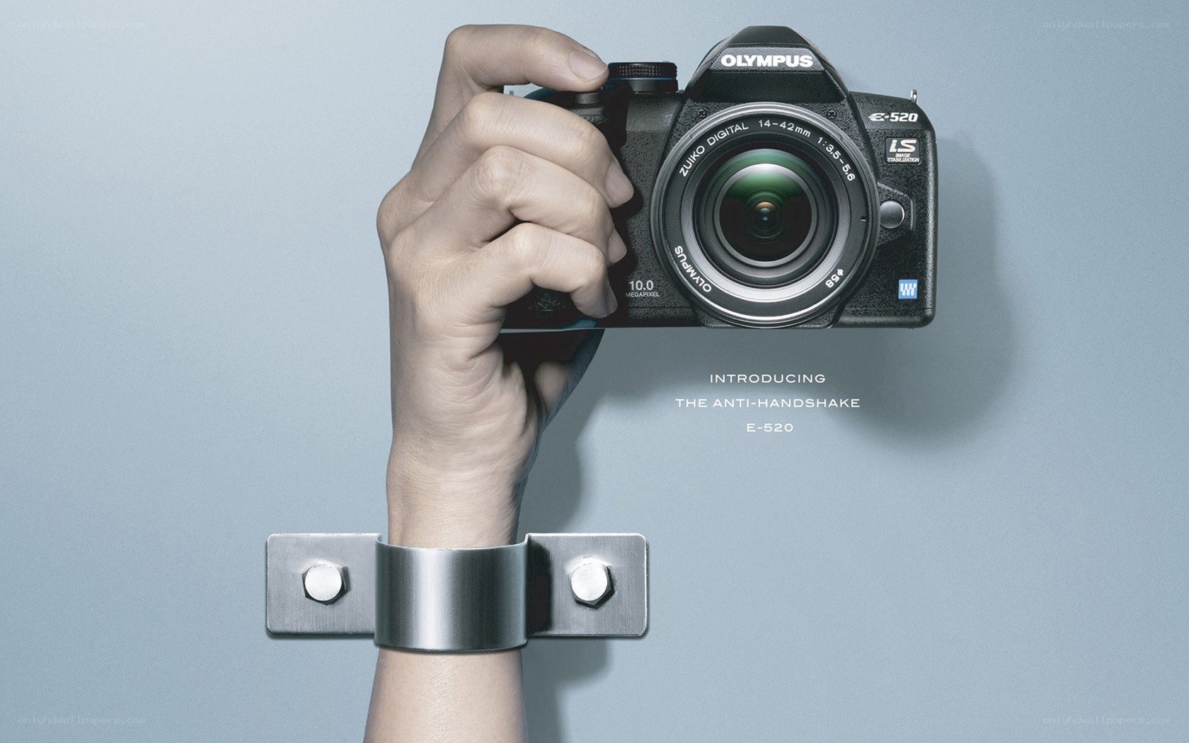 Anti-shake camera ad