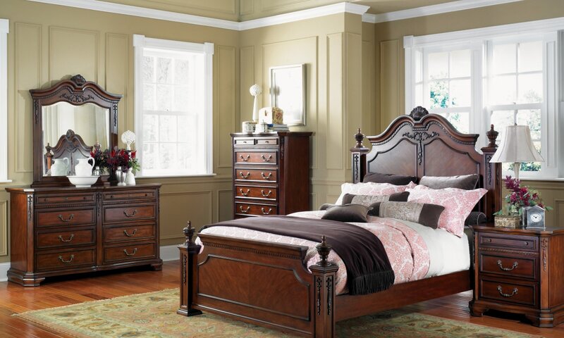 Antique Bedroom Furniture Set