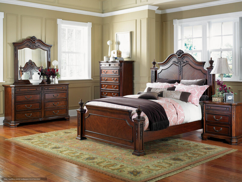Antique Bedroom Furniture
