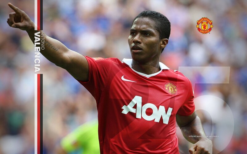 Antonio Valencia celebrating