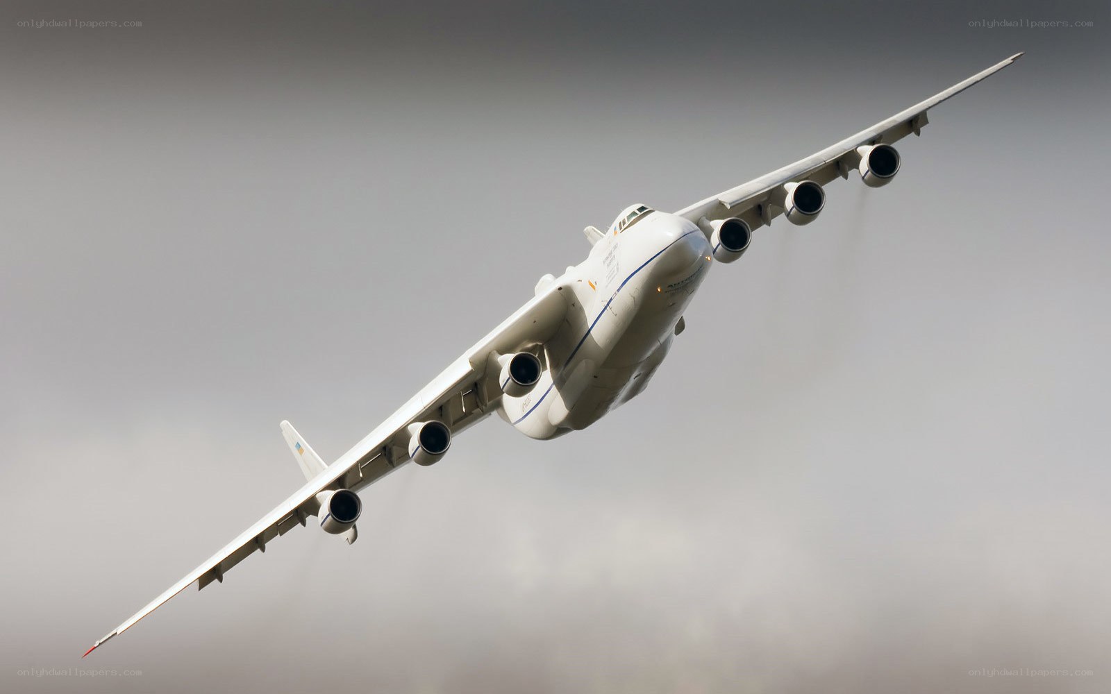 Antonov An-225 in flight