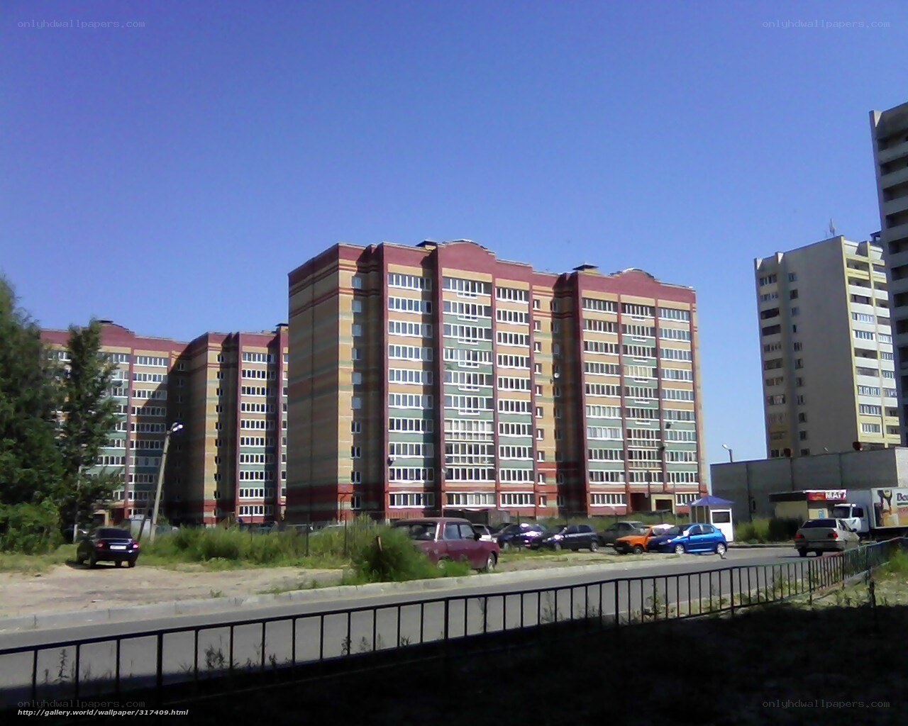 apartment buildings in a city