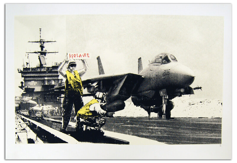 Applause on the aircraft carrier