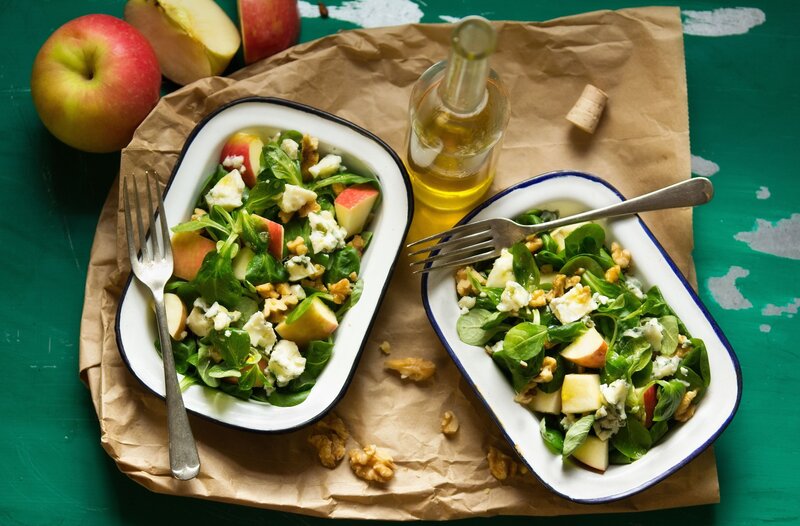 Apple and walnut salad