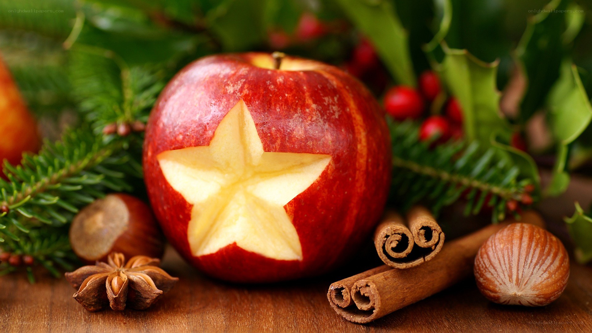 apple carved with star