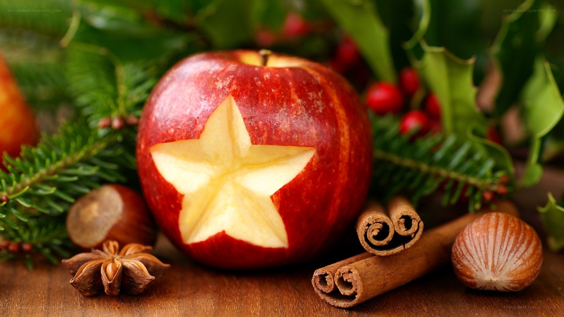 apple carved with star