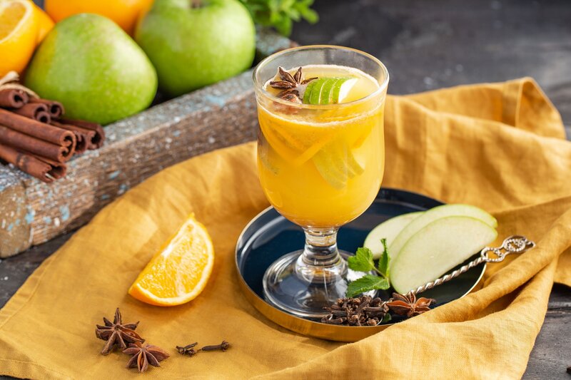 Apple Cider Drink — Yellow