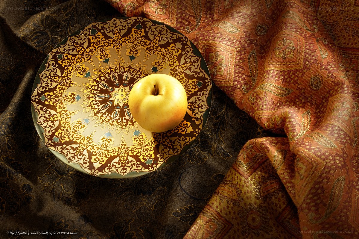 apple on ornate plate
