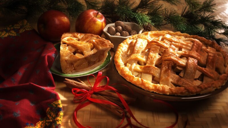 Apple Pie with Apples — Brown