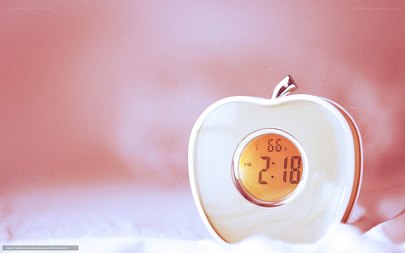 apple-shaped digital clock