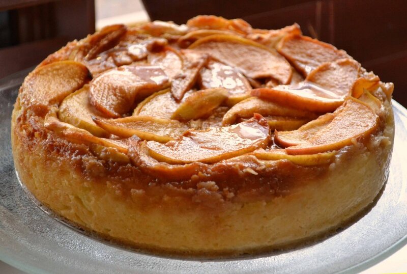 Apple Upside-down Cake