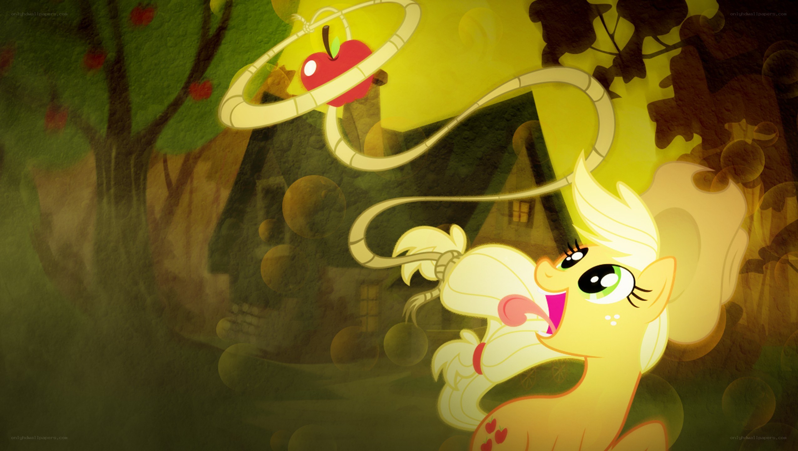 Applejack with apple
