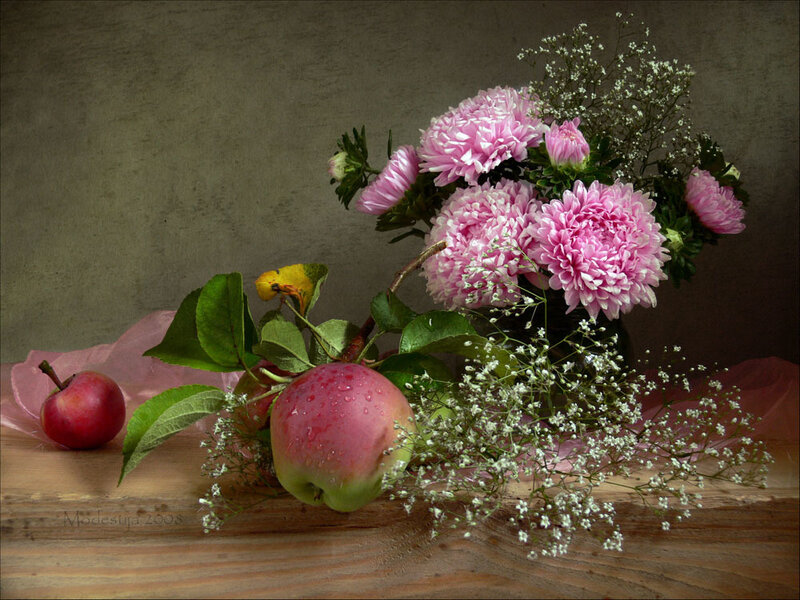 Apples and Flowers