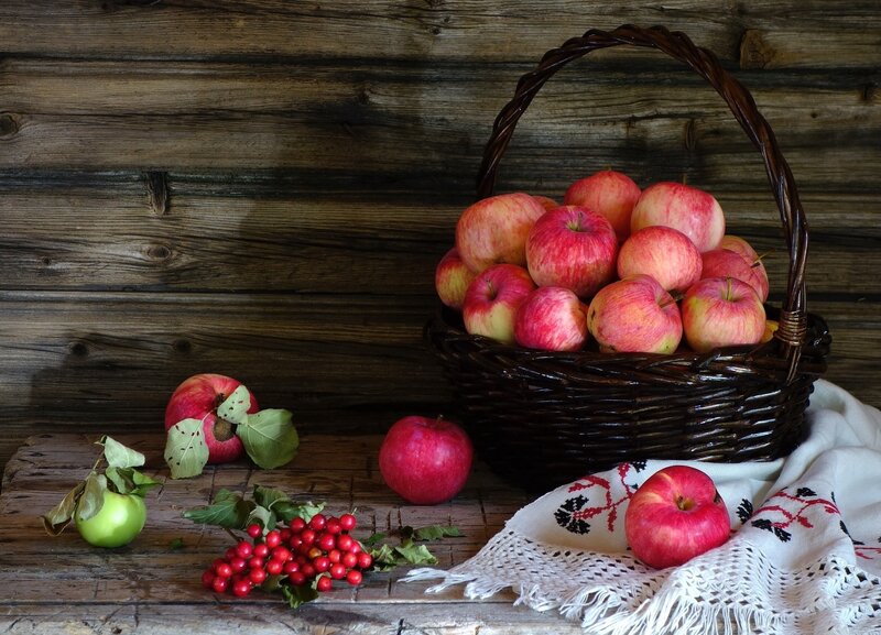 Apples in a Basket — Brown, Rustic