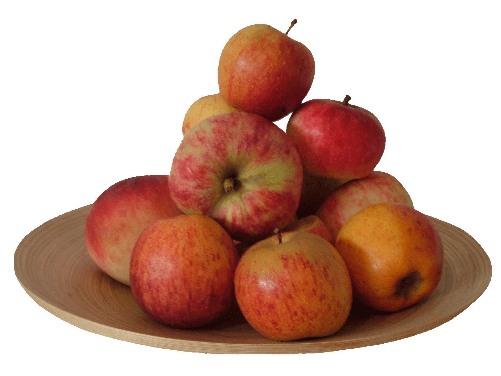 apples on a wooden plate