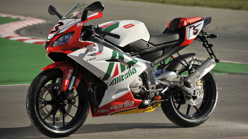 Aprilia RSV4 Motorcycle — White, Dynamic, Afternoon