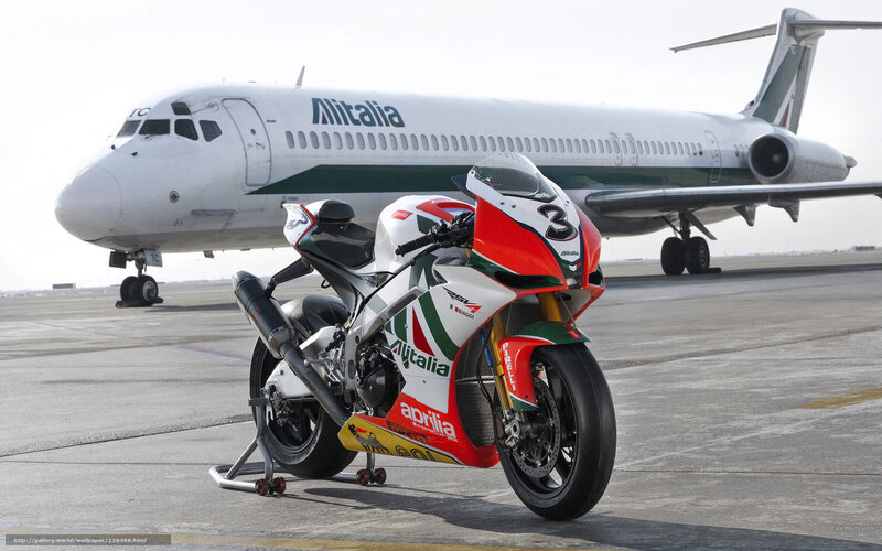 Aprilia RSV4 Motorcycle — White