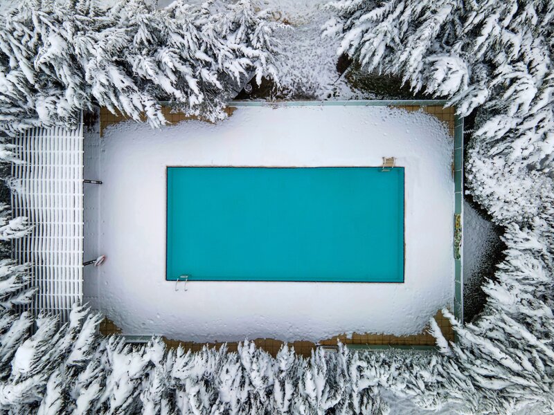 Aqua Pool in Snow