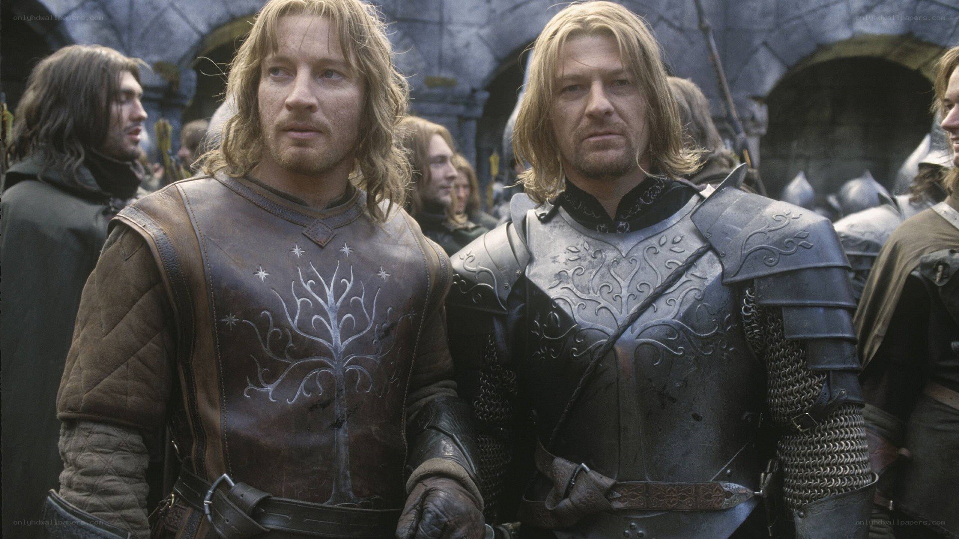Aragorn and Boromir in armor