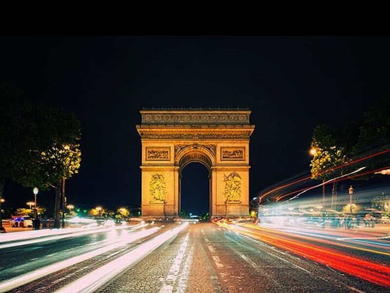 Arc De Triomphe at Night — Black
