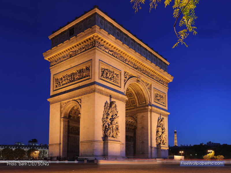 Arc De Triomphe at Night — Blue