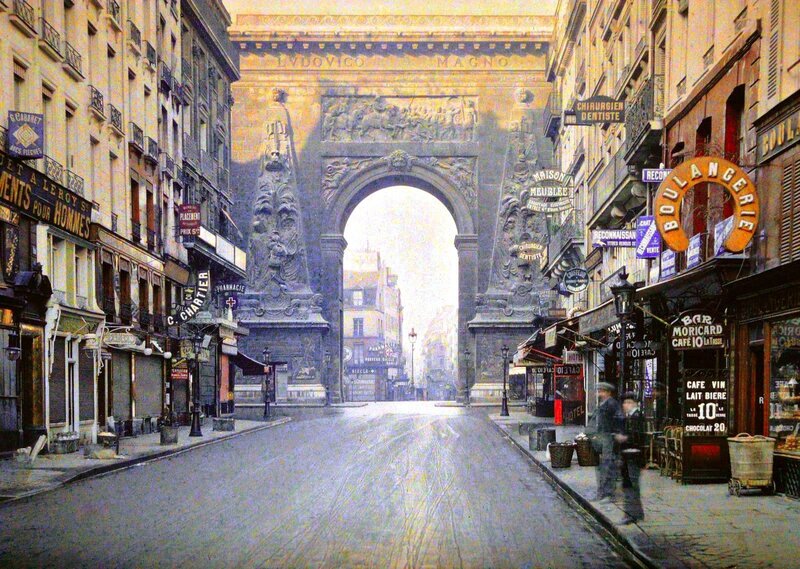 Arc De Triomphe in Paris — Yellow