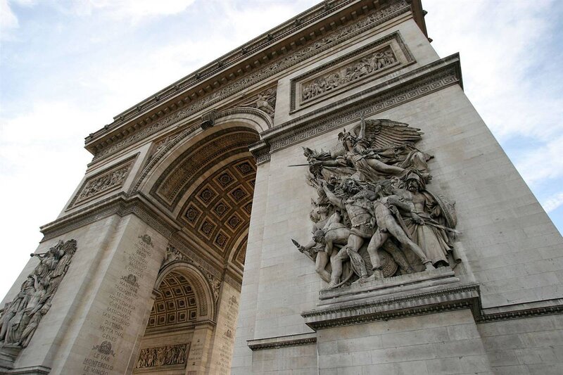 Arc De Triomphe Sculpture