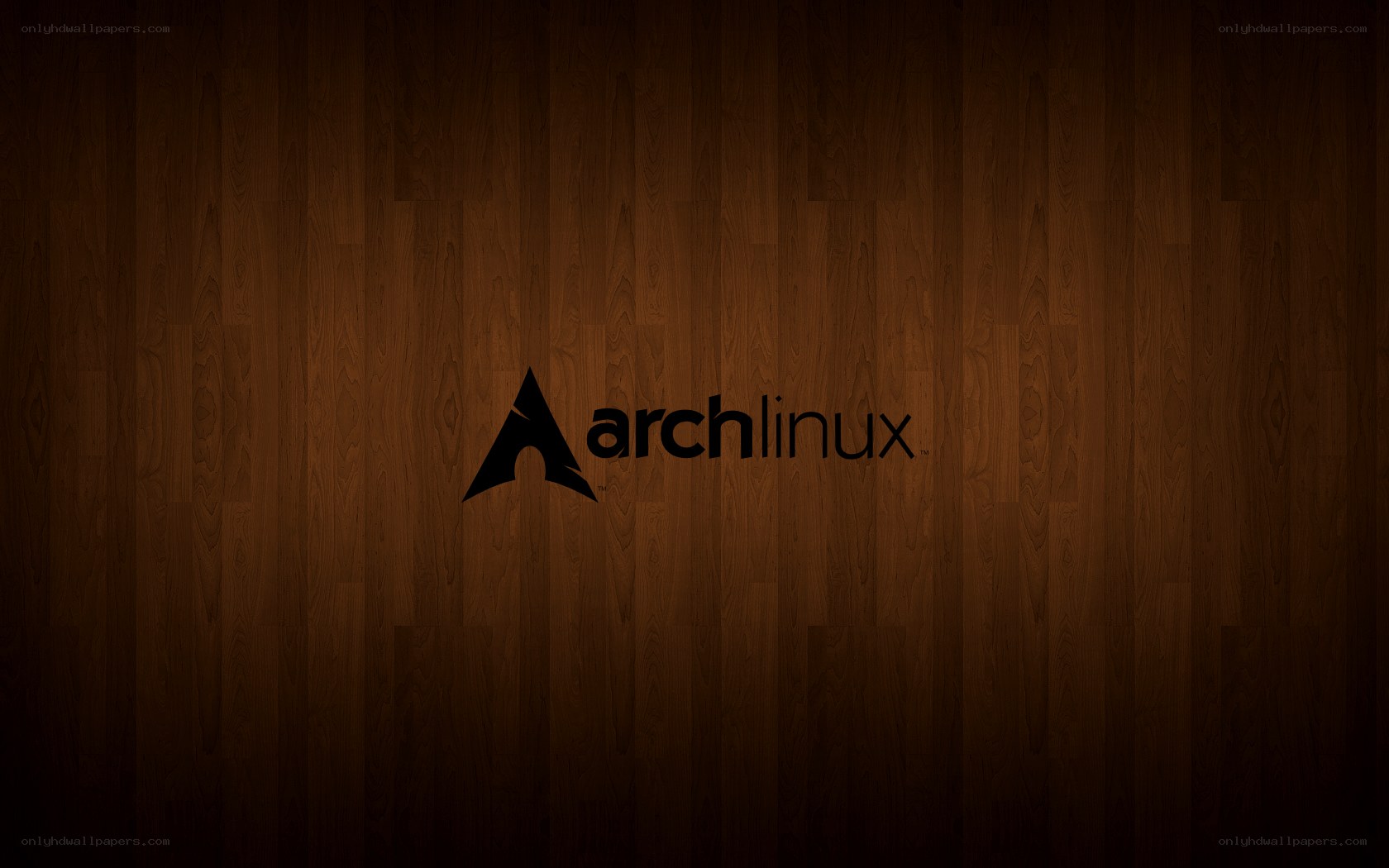 Arch Linux logo on wood