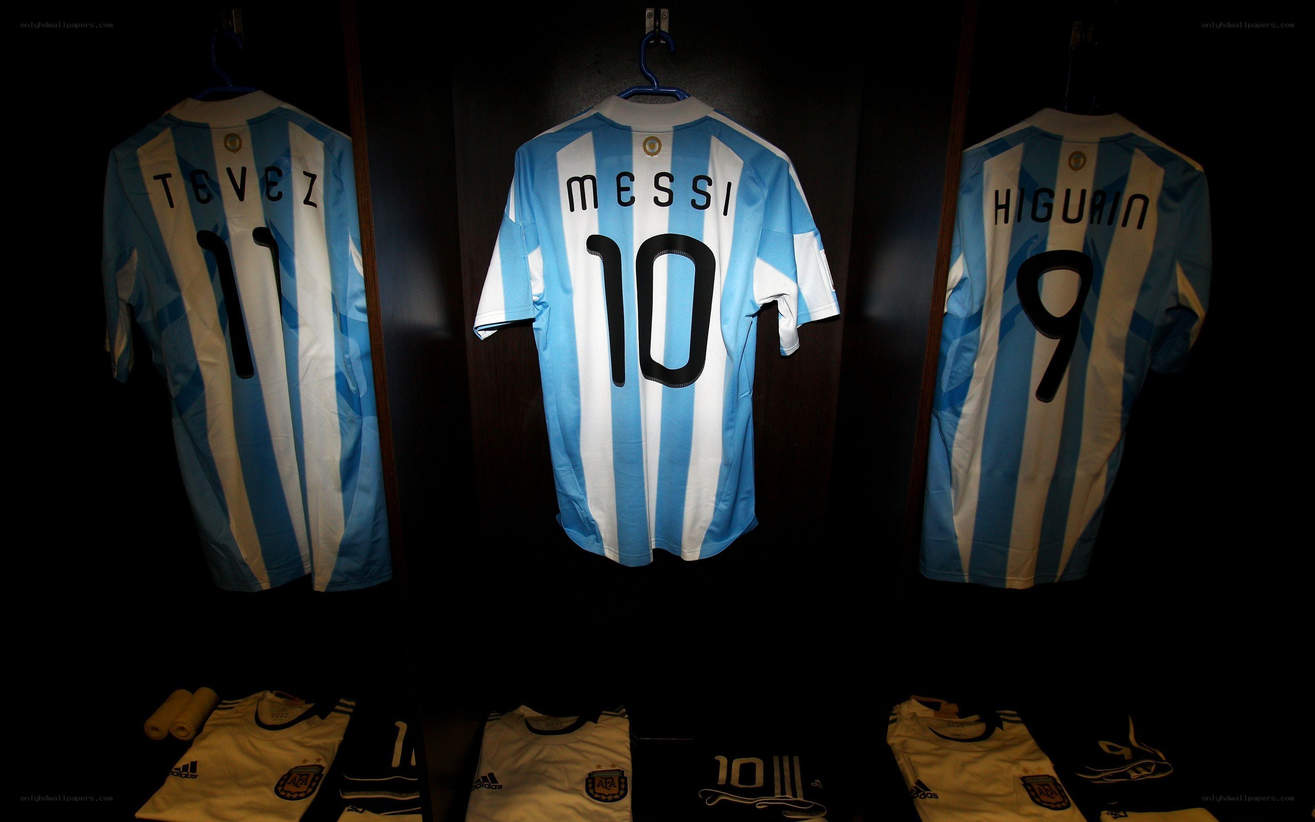 Argentina jerseys in locker room