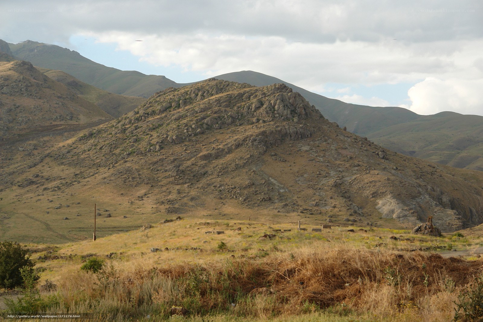 arid mountain landscape
