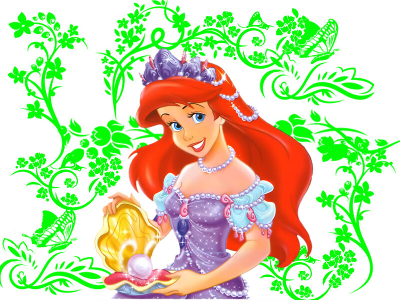 Ariel holding a pearl