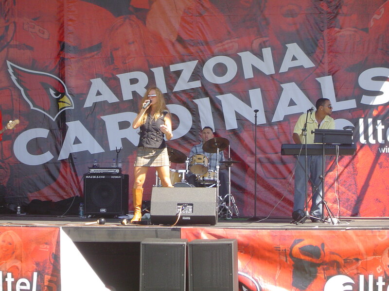 Arizona Cardinals band performance