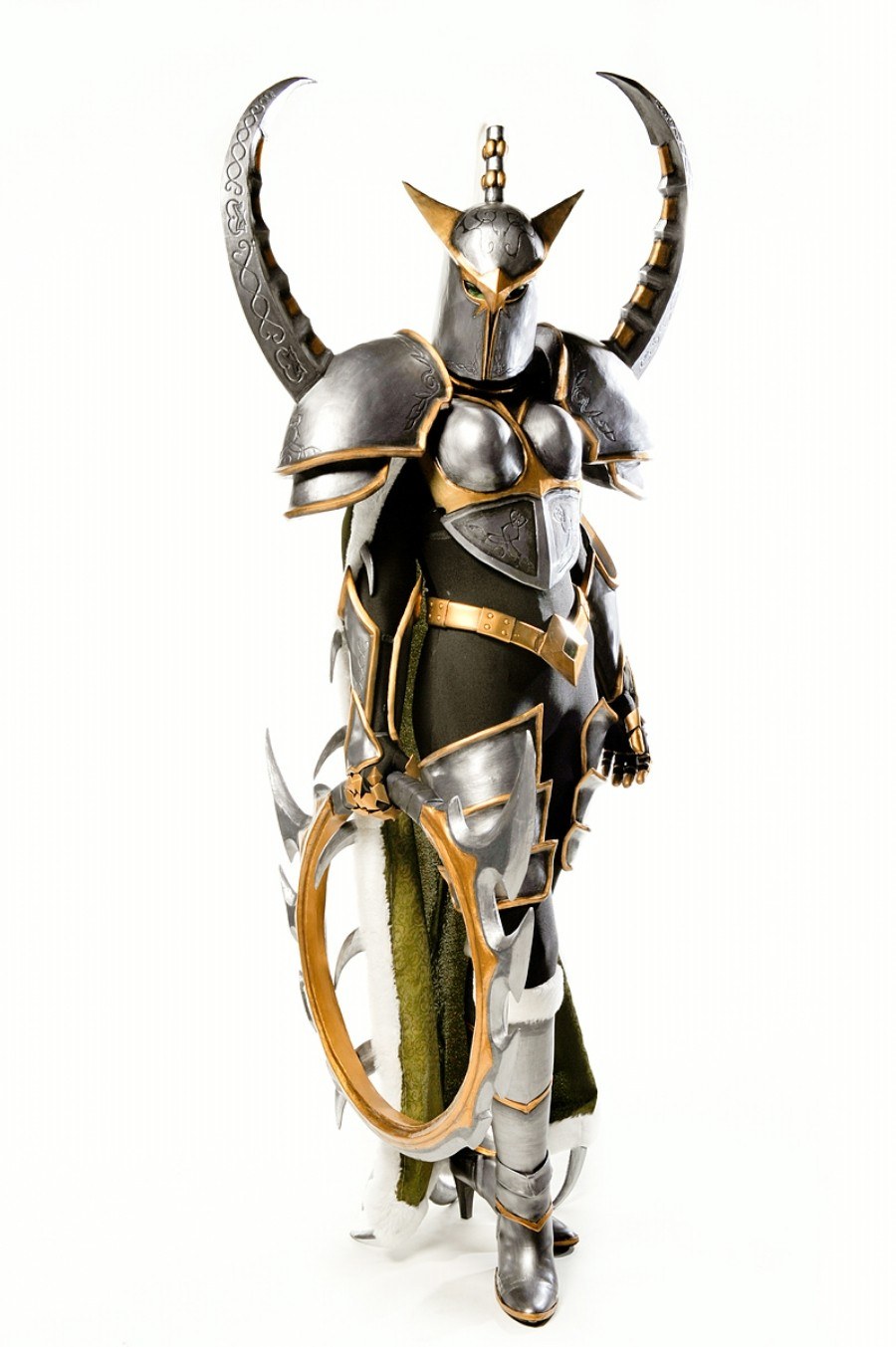 armored fantasy warrior
