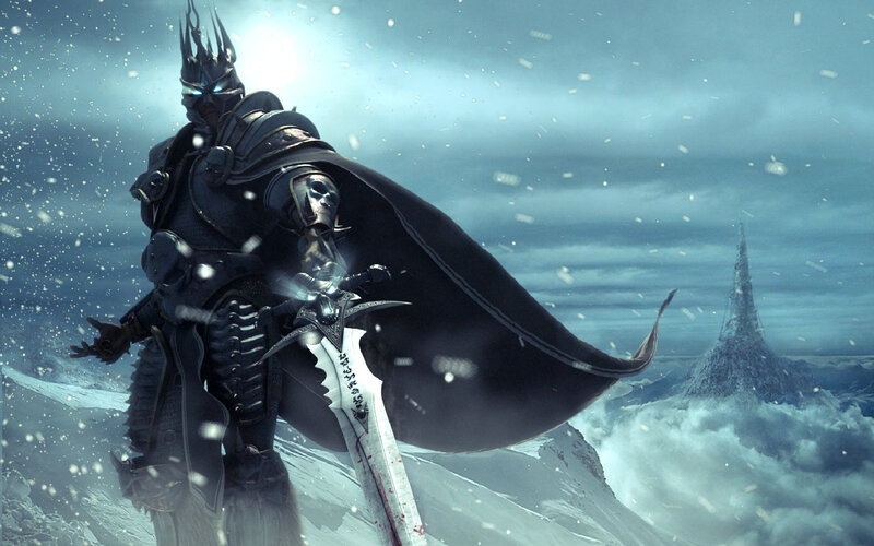 Armored Figure with Sword — Blue