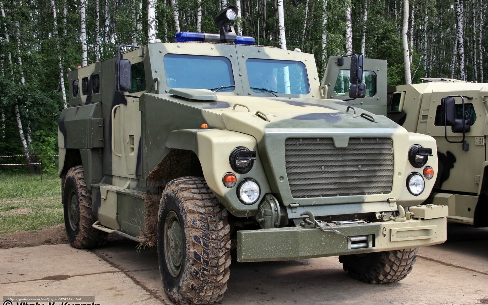 armored military vehicle