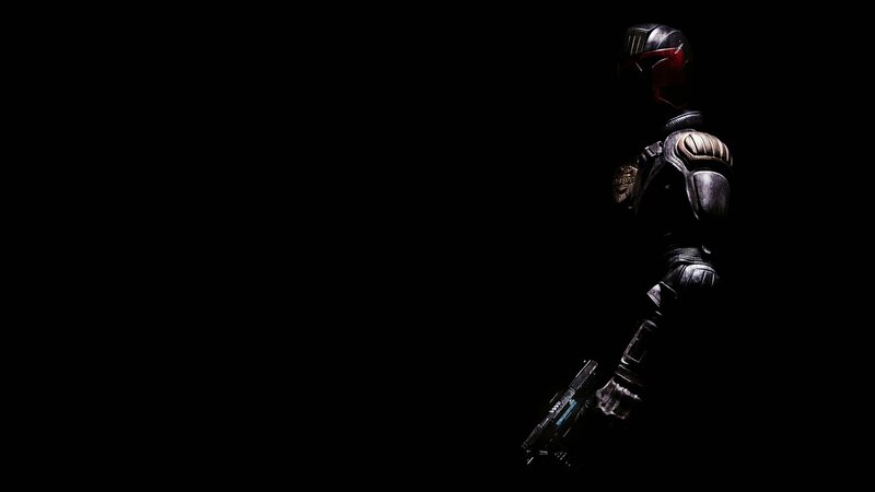 Armored Soldier Holding Gun — Black