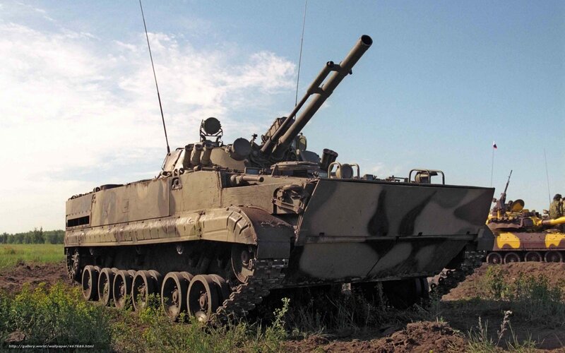 Armored Vehicle in Field — Green