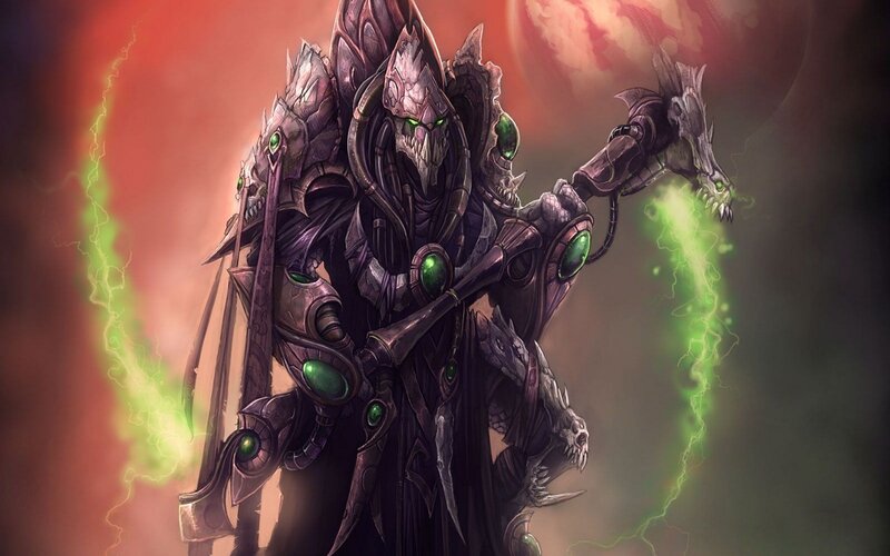 Armored Warrior with Green Energy — Purple